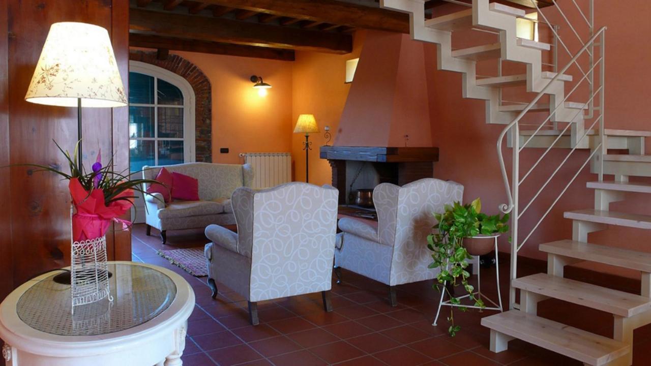 "Encantea" Lovely Country House Lucca Exterior foto