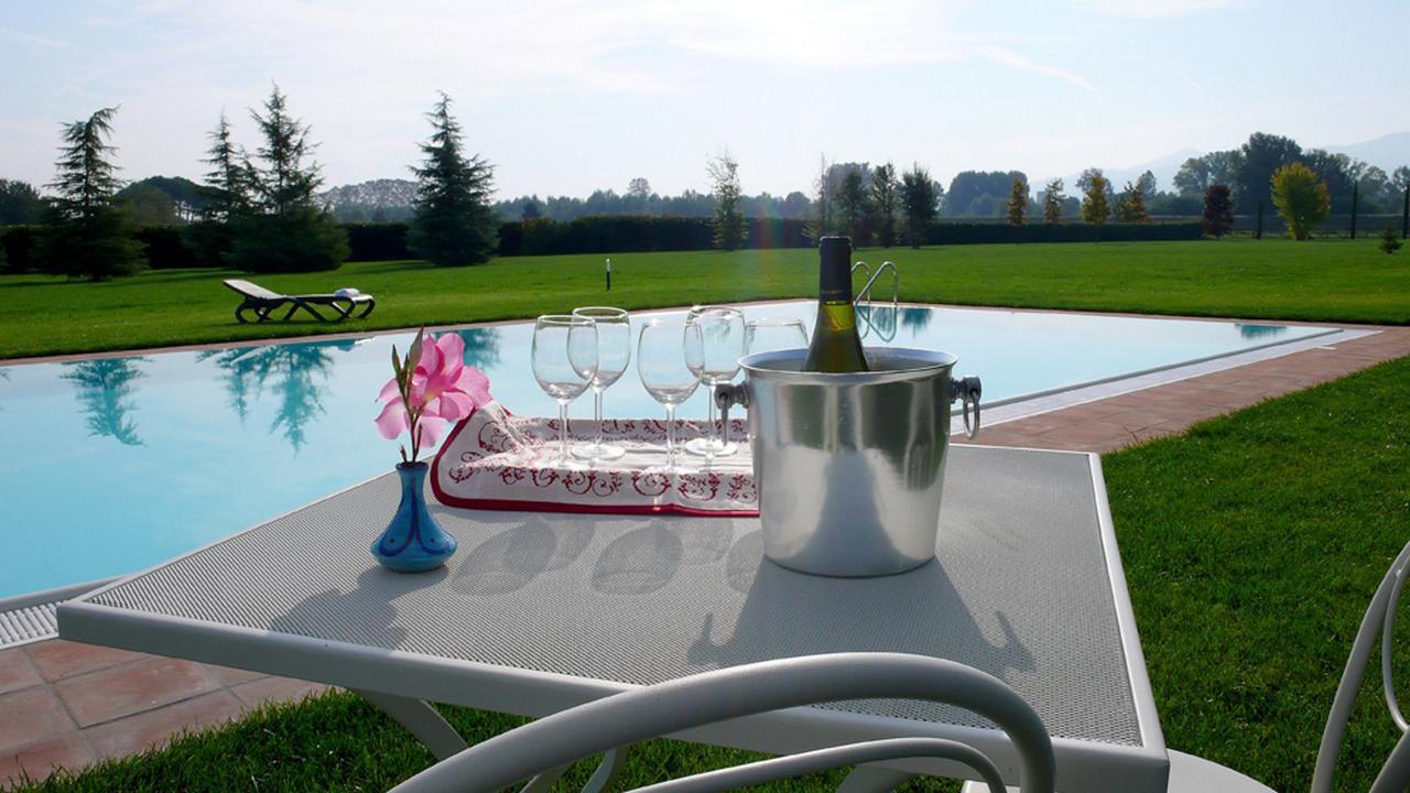 "Encantea" Lovely Country House Lucca Exterior foto
